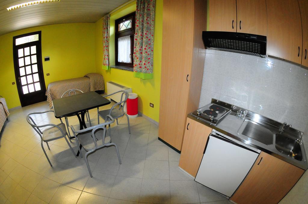 Residence Eden Park Aosta Zimmer foto